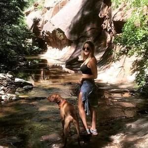 Meet your Posher, Natalie